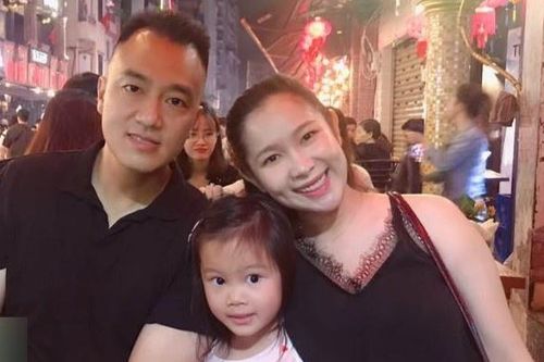 Duy Uyên kỷ niệm 10 năm ngày cưới ở Mỹ