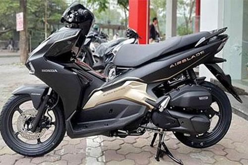 Giá xe Honda Air Blade 150, Lead, Vision mới nhất tại đại lý: Người dùng sốc nặng