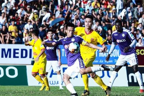 Không hoãn trận Hà Nội FC-Nam Định vì ca nhiễm COVID-19 ở Trúc Bạch