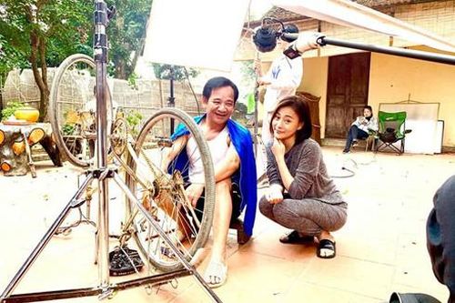 Nghệ sĩ hài Quang Tèo: Tôi mà giàu thì đâu phải bươn chải chạy show thế này!