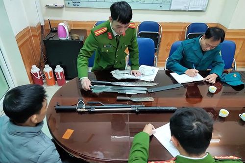 Quản chặt vũ khí vật liệu nổ, chặn nguồn tội phạm