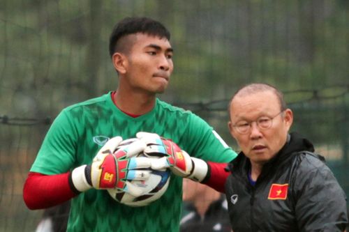 Học trò HLV Park bị kỷ luật vì tiêu cực