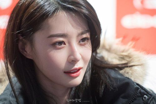 Mỹ nữ hai mặt đẹp lấn át nữ chính ở 'Tầng lớp Itaewon'