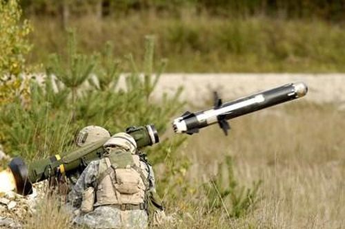 Ba Lan muốn mua tên lửa chống tăng Javelin