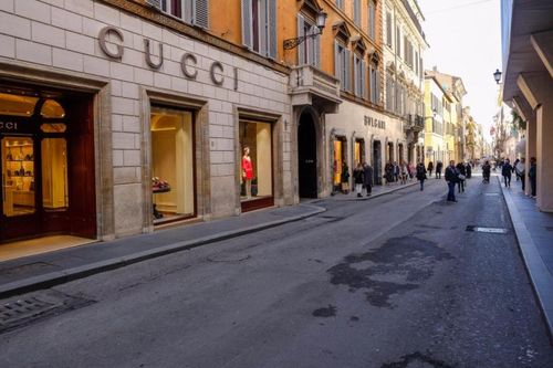 Italy sẽ phong tỏa như Hồ Bắc để ngăn chặn Covid-19