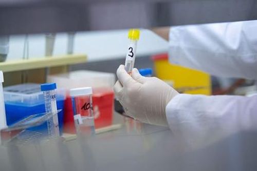 TPHCM: 20 người bay cùng bệnh nhân thứ 17 đều âm tính