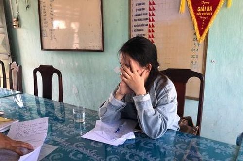 Phạt cô gái Huế 10 triệu vì tung tin thất thiệt về Covid-19