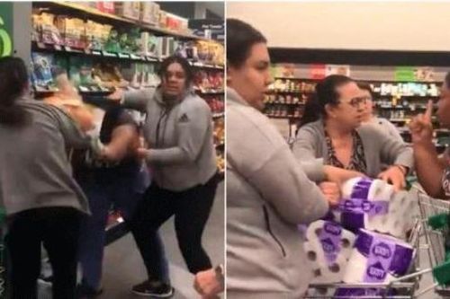 Hai phụ nữ Australia phải ra tòa vì... đánh nhau giành giật giấy vệ sinh