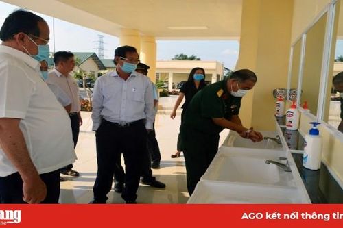 Chủ tịch UBND tỉnh An Giang Nguyễn Thanh Bình khảo sát công tác phòng, chống dịch Covid-19 tại khu vực biên giới