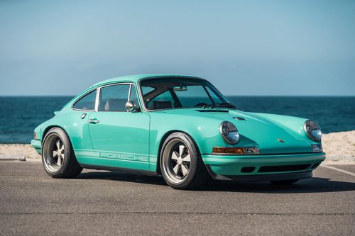 Porsche 911 Malibu năm 1991 bản độ giá 875.000 USD