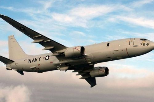 Hai máy bay quân sự Mỹ tiếp cận căn cứ Nga ở Syria