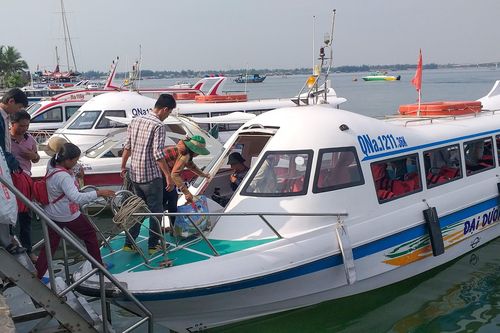 Cù Lao Chàm tạm dừng đón khách