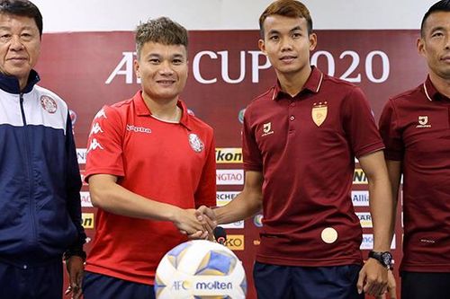 Phi Sơn nổi hơn Công Phượng