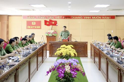 Lực lượng Công an phải vận hành tốt các phương án chống dịch