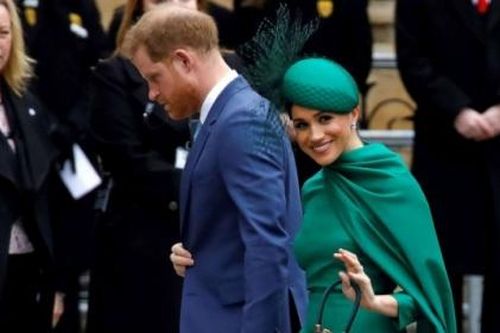 Harry và Meghan tham dự buổi họp hoàng gia cuối cùng