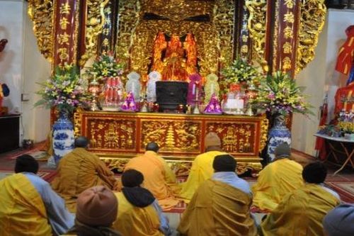 Tầng nghĩa phía sau lễ 'hô thần nhập tượng'