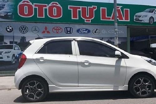 Lĩnh 10 năm tù vì chiếm đoạt 5 ô tô