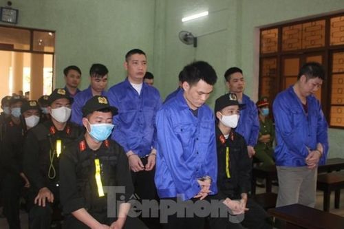 11 án tử hình chung thân cho nhóm buôn 476 bánh ma túy