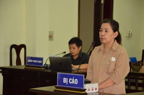 Người đàn bà ngoại quốc bị tuyên tử hình vì vận chuyển 7kg ma túy