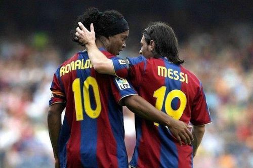 Messi chi 4 triệu euro cứu Ronaldinho ra khỏi tù