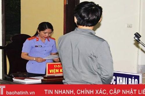 Mới 17 tuổi đã thành 'siêu đạo chích'