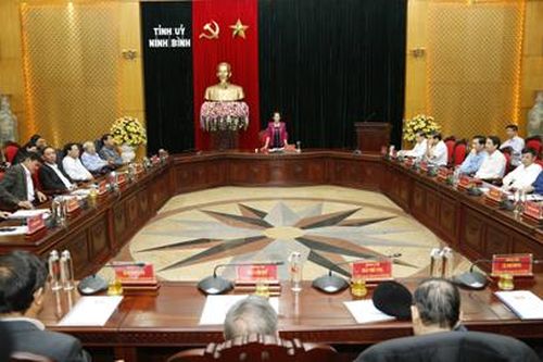 Hội nghị góp ý vào dự thảo Báo cáo chính trị trình Đại hội đại biểu Đảng bộ tỉnh lần thứ XXII