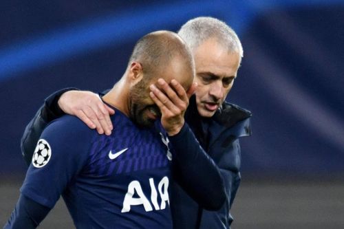 Tottenham của Mourinho bị loại sau trận thua tan nát