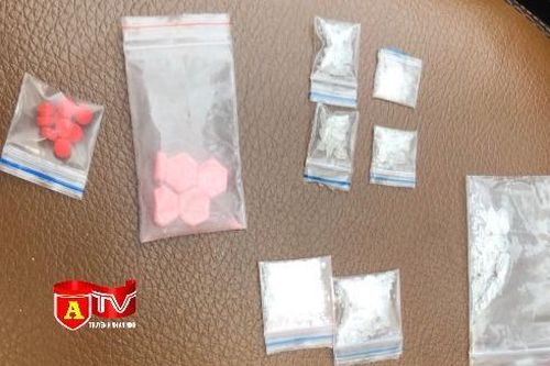 Y5-141 bắt giữ đối tượng tàng trữ trái phép chất ma túy