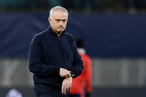 Mourinho đổ lỗi cho chấn thương sau chuỗi trận tệ nhất sự nghiệp