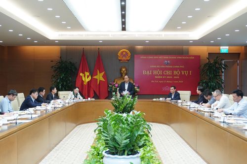 'Thân ái, đoàn kết, góp ý cho nhau là rất quan trọng'