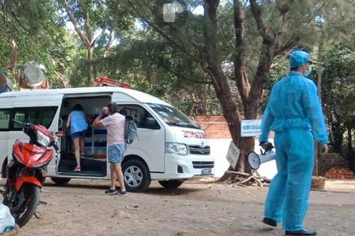 Cách ly hai du khách người Pháp tại Côn Đảo