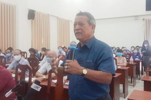 Vẫn còn 'một cửa, nhiều khóa' trong thủ tục cấp giấy chứng nhận nhà đất