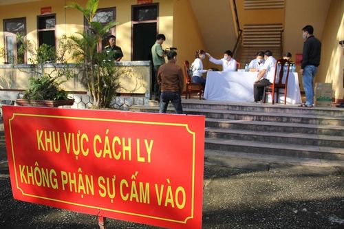 Phát hiện 2 ca mắc Covid 19, Quảng Nam đề nghị Bộ Y tế xem xét công bố dịch