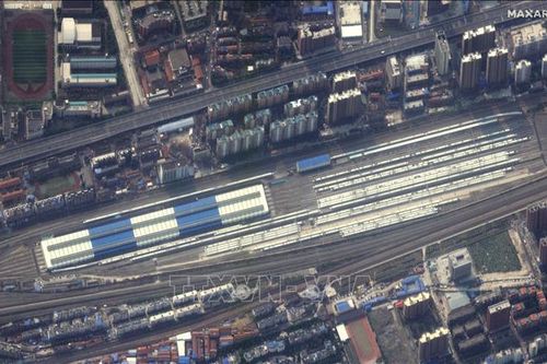 Một số công ty ở tâm dịch Vũ Hán hoạt động trở lại