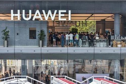 Mỹ gia hạn tạm thời cho các công ty tiếp tục làm ăn với Huawei