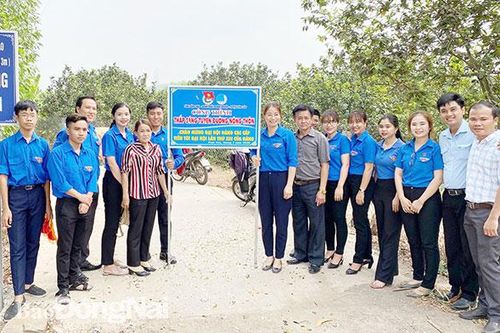 Sức trẻ làm giàu đẹp quê hương