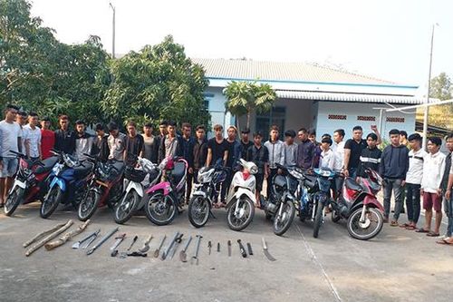 Ngăn chặn nhóm thanh niên có hung khí chuẩn bị đánh nhau