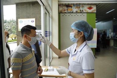 Người thứ 35 mắc COVID-19 từng tiếp xúc với du khách Anh ở Đà Nẵng