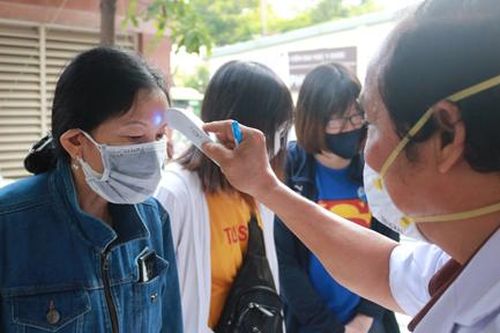 Sàng lọc nhằm phát hiện sớm người nghi nhiễm Covid-19 tại bệnh viện