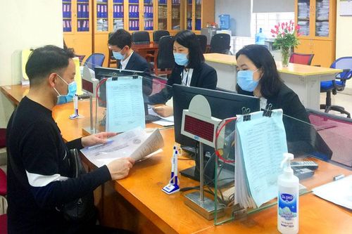 Nâng mức giảm trừ gia cảnh của thuế thu nhập cá nhân: Vẫn còn nhiều băn khoăn