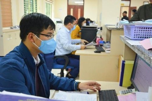 Phòng chống dịch COVID-19 tại nơi làm việc, ký túc xá của người lao động như thế nào?