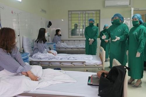 Tạm dừng các chuyến tàu khách chở người đi, đến Cát Bà, Hải Phòng