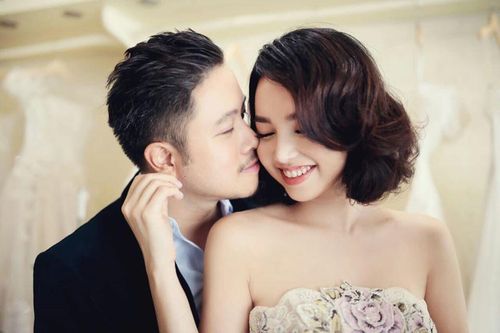 Đinh Ngọc Diệp đăng ảnh cưới kỷ niệm 4 năm kết hôn với Victor Vũ