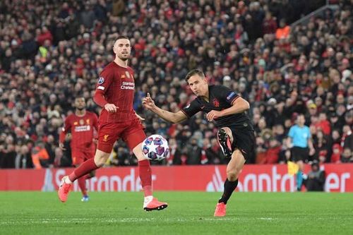 Liverpool cay đắng thành cựu vương của Champions League