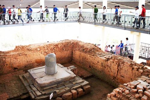Chuyện lạ về kho báu 'vàng ròng' Cát Tiên