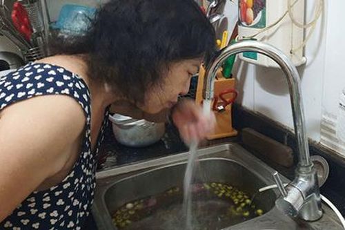 2 cách phân biệt nước sạch và nước ô nhiễm độc hại nhờ vào mẹo đơn giản, dễ làm này