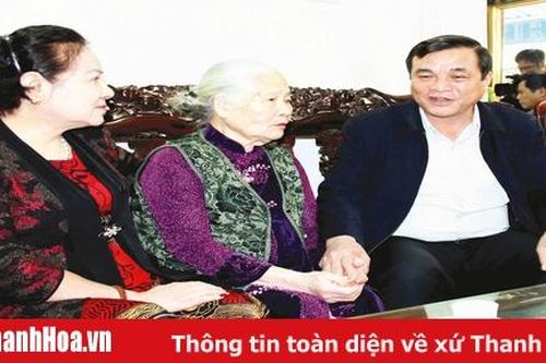 Hai quê hương, một tấm lòng
