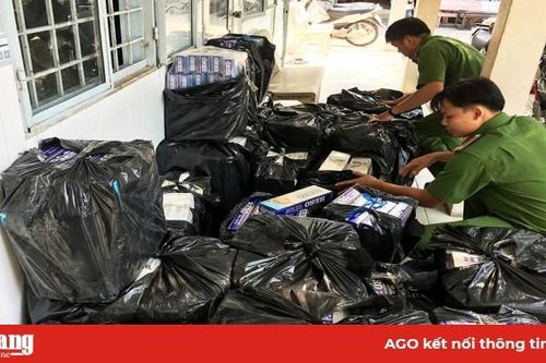 Thu giữ 8.000 bao thuốc lá vô chủ