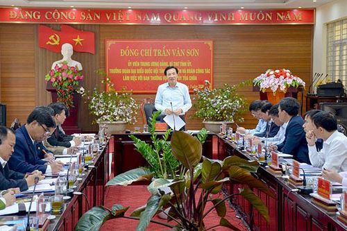 Bí thư Tỉnh ủy Trần Văn Sơn làm việc tại huyện Tủa Chùa