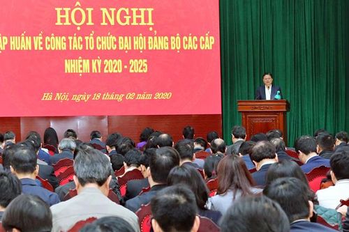 Không ngừng nỗ lực vì năng lực lãnh đạo và sức chiến đấu của Đảng bộ